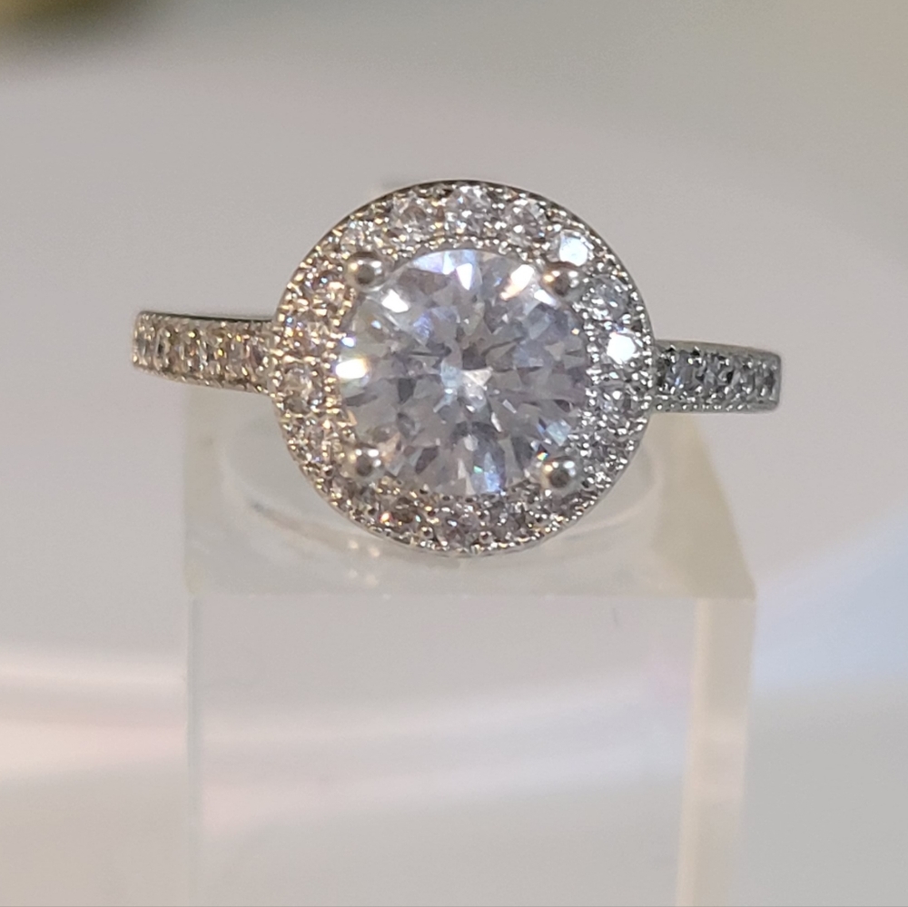 STRIKING ESTATE CZ HALO RING .925 silver statement engagement ring platinum
